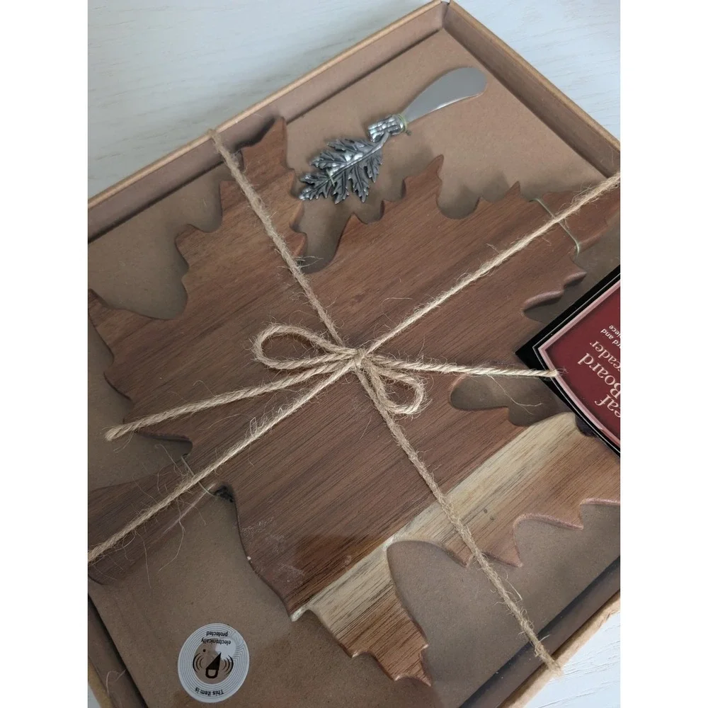 Thirstystone Set Wooden Leaf Cheese Board & Metal Spreader‎ Knife NEW in Pkg